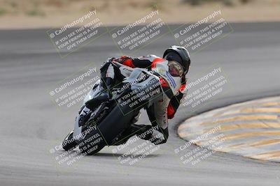 media/Dec-17-2022-SoCal Trackdays (Sat) [[224abd9271]]/Turn 10 Backside (120pm)/